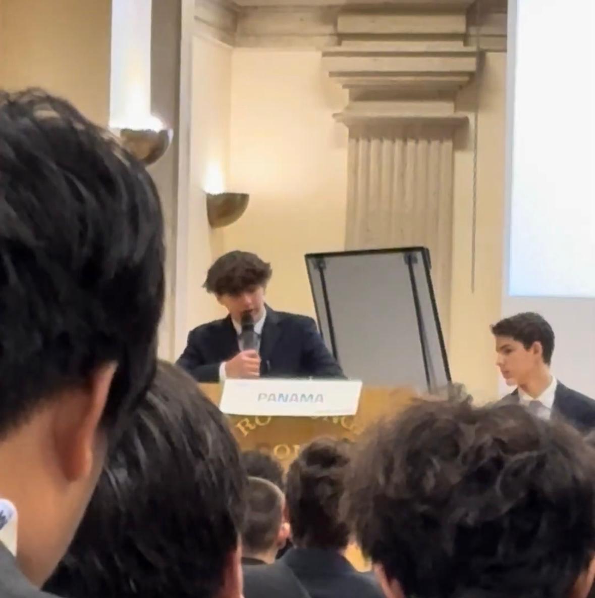 Luca G. Melillo presenting a resolution for Panama at MUN Rome 2026